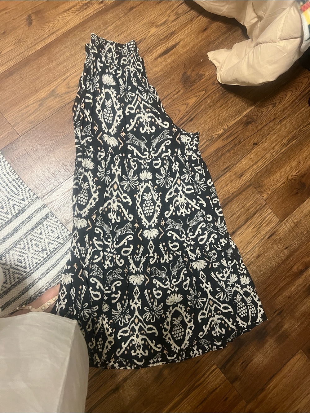 aerie Black & White Printed Wide-Leg Pants - Picture 3 of 3